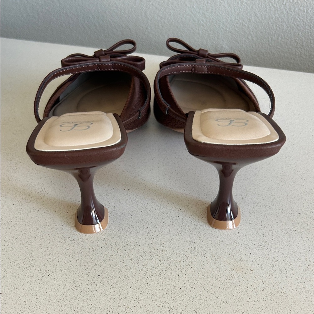 Cozy Island Women’s Brown Pointed Toe Heeled Mules - Picture 4 of 7